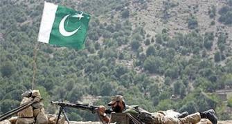 Pak army fires at six Indian posts; India retaliates