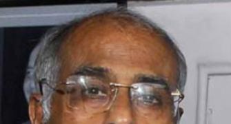 Police clueless about anti-superstition activist Dabholkar's killers