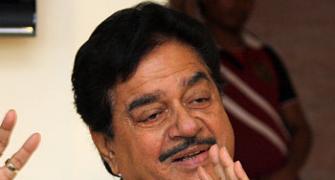 Why the hurry to impose Prez rule in Arunachal: Shatrughan to Modi
