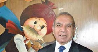 Cartoonist Pran, creator of iconic Chacha Chaudhury, dies