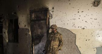 Pak army chief signs death warrants of 6 terrorists