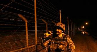 BSF plugging gaps in Indo-Pak border with laser wall