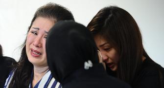 Return my papa to me, pleads missing AirAsia pilot's daughter