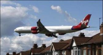 Virgin Atlantic jumbo jet makes emergency landing at Gatwick