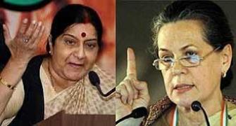 Sushma praises Sonia's 'grace', PM's 'gentleness'