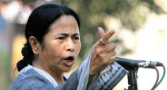 BJP writes to Hazare, questions Mamata's 'clean' image