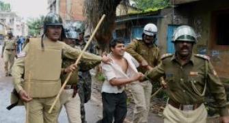 Sena dubs assault on Marathis in K'taka as 'Kannada terrorism'