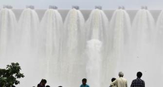 Gujarat gets approval to raise height of Narmada dam