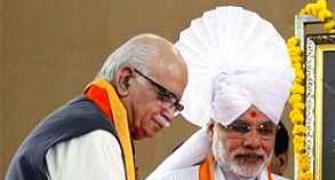 Advani deserves to be President of India: Gadkari