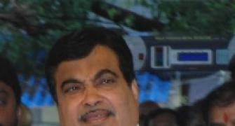 Gadkari-Raj closeness could 'affect' alliance, hints Sena