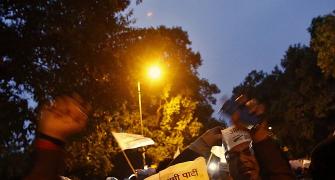 14 AAP workers arrested for clashes with BJP; Ashutosh, Ilmi booked