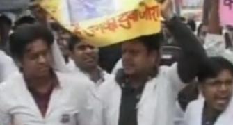 Doctors strike in Lucknow continues, top Kanpur cop transferred