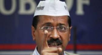 Kejriwal faces some tough questions at 'Rs 20,000 dinner'