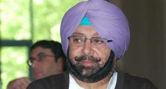 Strong leaders don't beg for constituencies: Amarinder