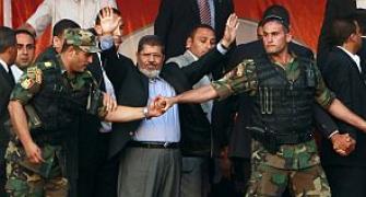 Egyptian court sentences 529 Morsi supporters to death