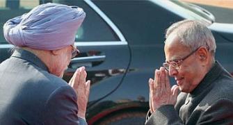 Manmohan Singh resigns