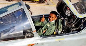 Cancer-stricken boy turns fighter pilot for a day