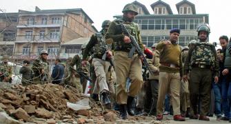 7 injured in grenade attack in the heart of Srinagar