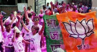 Sena goes easy on BJP, as party ready to form govt on Tuesday