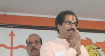 Uddhav meets Sena leaders to finalise candidates' list