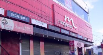 Jayalalithaa conviction: Shops down shutter fearing violence