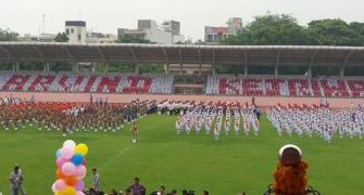 Kejriwal draws flak after students display his name in stadium