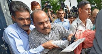 Show juvenile's face to public after he is released: Nirbhaya's parents