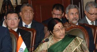 'Time we show maturity to do business,' Swaraj tells Pakistan during 2-day visit