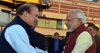 Days after Modi's visit, Pakistan PM talks of putting aside hostilities