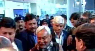 To grab power in Bihar, Nitish flies to Delhi along with 120 MLAs