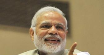 Modi takes a dig at Kejriwal over power bills