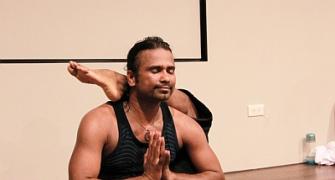 Indian sets Guinness yoga record in Hong Kong