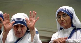 Govt froze bank a/c of Mother Teresa's charity: Mamata