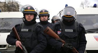 Fresh drama unfolds in Paris: Gunman takes 5 hostages