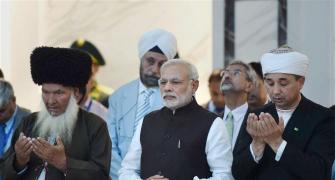Gandhi's life has solutions to world's two biggest problems: Modi