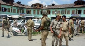 Militants attack 3 mobile telecom showrooms in Srinagar; 1 hurt