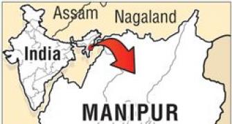 Indo-Myanmar border shut to hunt militants behind Manipur ambush