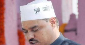 Delhi Law Minister Tomar quits, resignation accepted