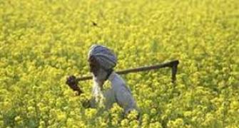 Lok Sabha set for confrontation over land bill on Tuesday