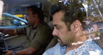 Salman's bodyguard said he was drunk driving: Cop tells court