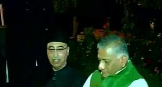 On Pakistan Day, MoS Singh dines with separatists
