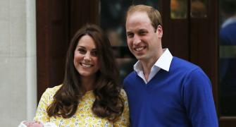 A royal princess! Kate and William have a baby girl