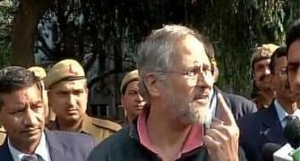 Kejriwal accuses LG of trying to render elected govt ineffective