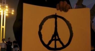 'Peace for Paris' symbol goes viral in solidarity with terror victims