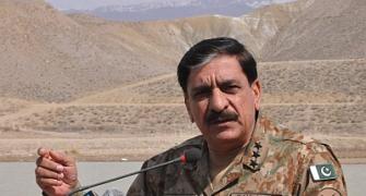Pakistan picks retired General to replace Sartaz Aziz as NSA
