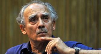 Modi sarkaar is just Congress scaled plus a cow: Shourie