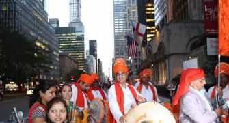 Dhol baaje: A desi welcome for PM Modi in New York
