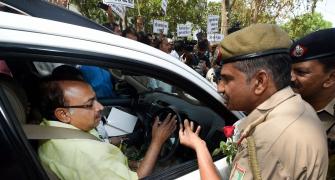 BJP MP Vijay Goel fined Rs 2,000 for violating odd-even