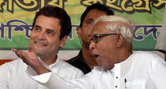WB polls: Rahul, Buddhadeb share stage