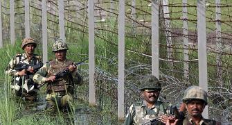 Bangladeshis attack Indian outpost; BSF jawan injured